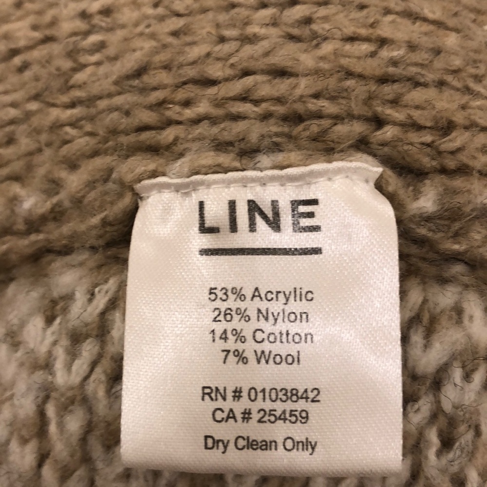 LINE Intarsia-Knit Asymmetric Sweater - Picture 7 of 7